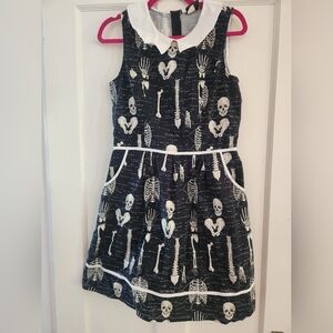 Skeleton Print Black and White Midi Dress L with Pockets!